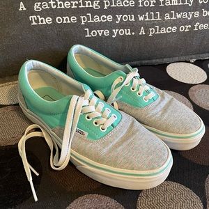 Very lightly worn vans. Mint/ grey/ polka dots
